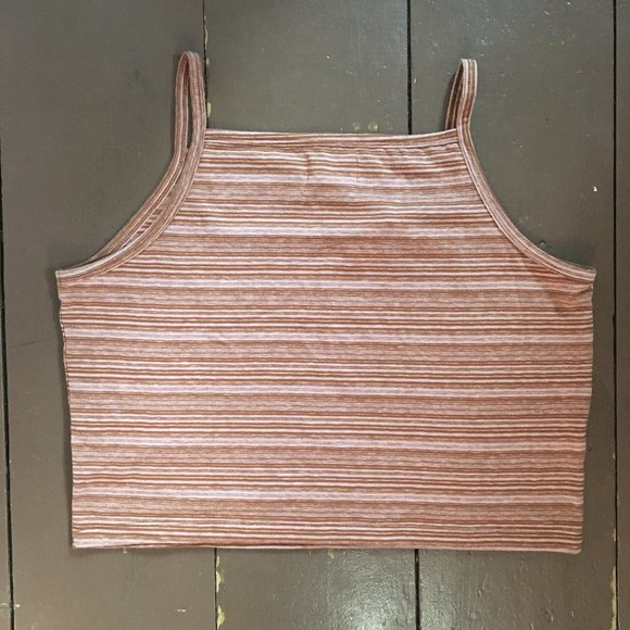 Lou & Grey Softserve Slub Cropped Tank - NWT! - Picture 4 of 5